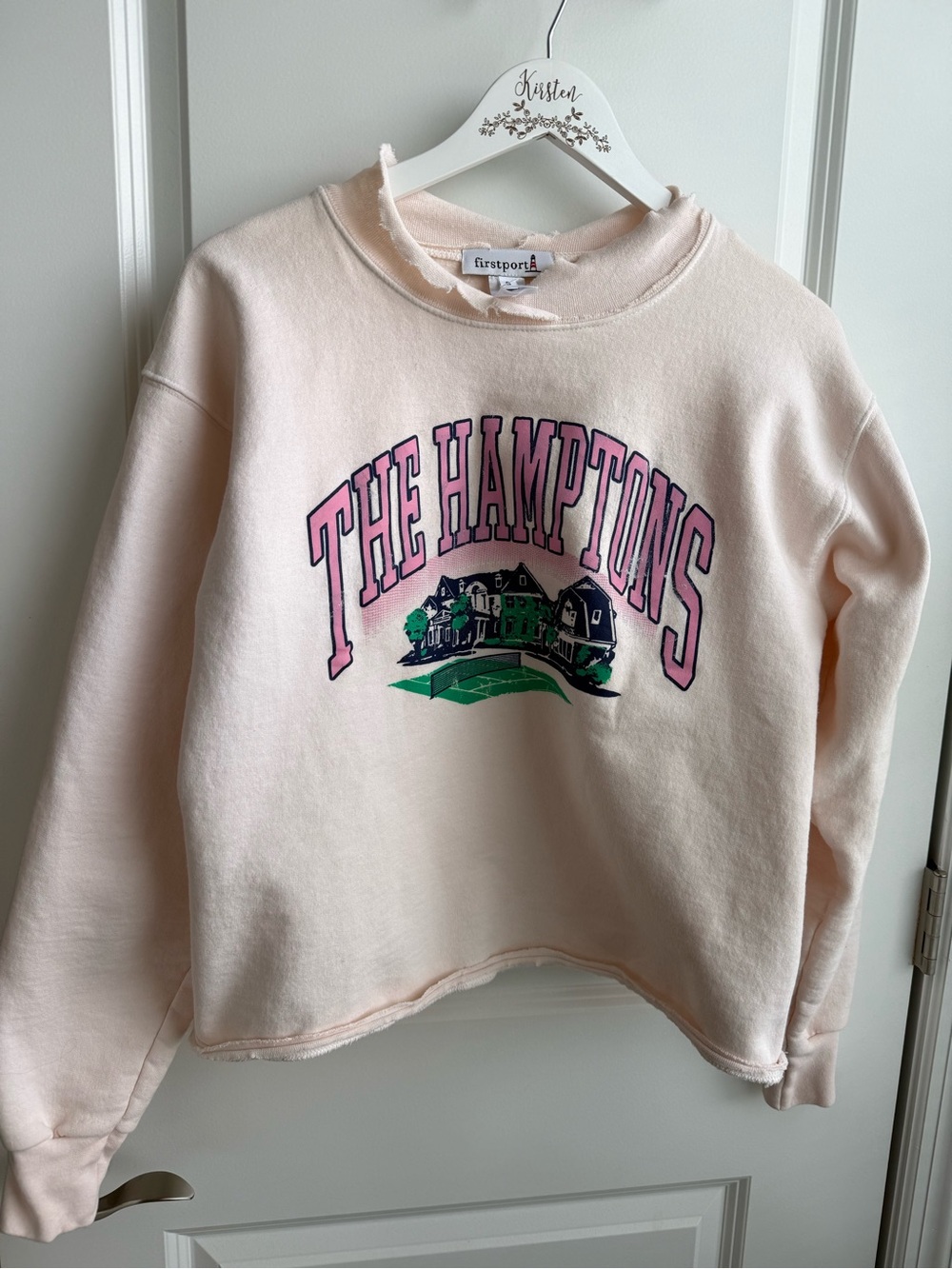 Hamptons Graphic Cropped Sweatshirt Pink Raw Hem Coastal Preppy Size Small